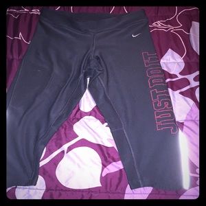 Nike Dri-fit cropped tights